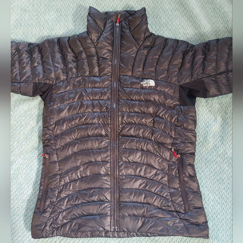 The North Face Women's Summit 800 GD Fill Packable Black Puffer - Picture 10 of 12